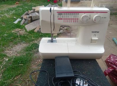 2sewing machines reduced