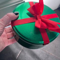 christmas gift tin