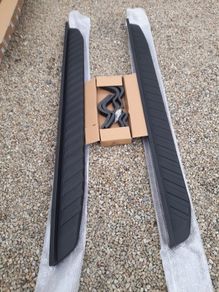 Ford Ranger Side Steps  T9 Style (2012-2023)