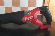 Milwaukee m18 fuel saber saw