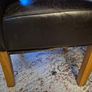2 leather Chairs Image 2