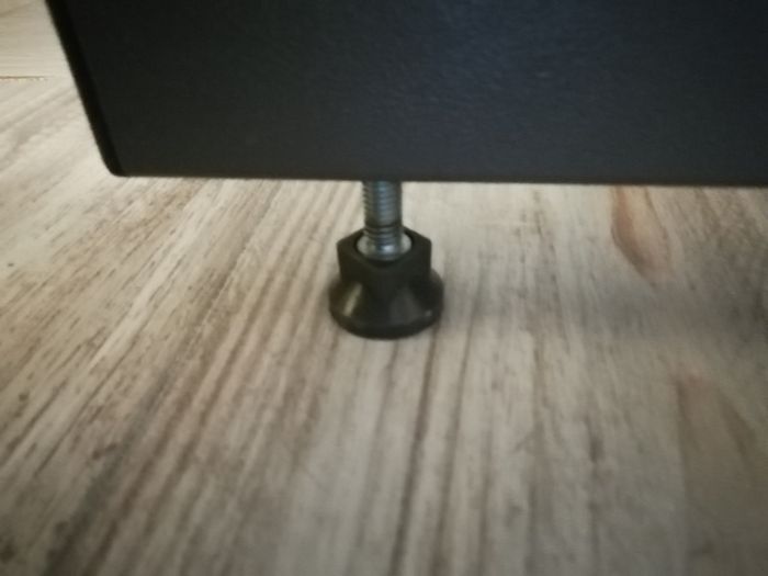 Corner desk frame