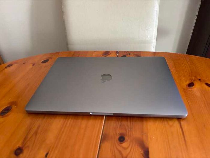 Apple MacBook Pro 15 TouchBar 2017