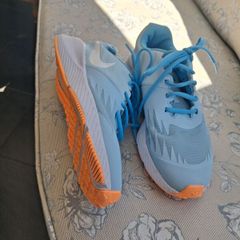 NIKE trainers size 6 Ladies/Girls