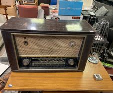 Vintage radio