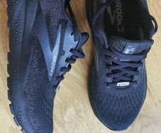 Women's Brooks Ghost 16 GTX size 6