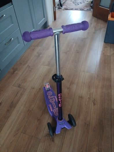 maxi micro scooter