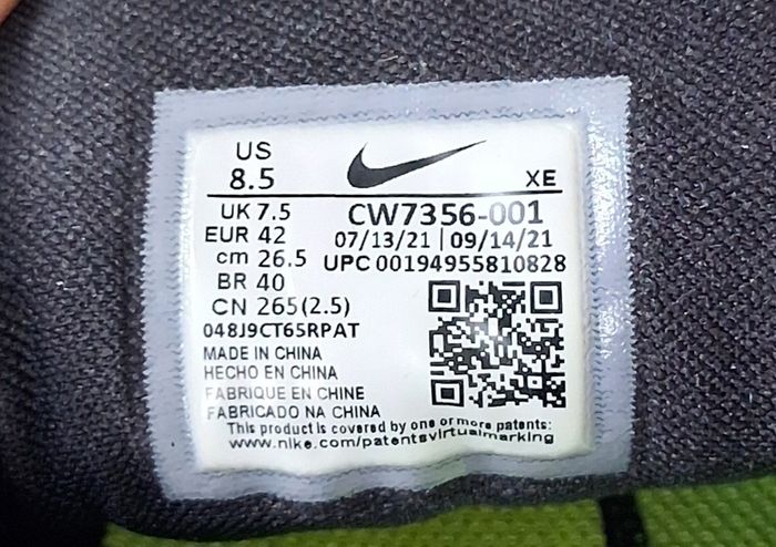 Nike Air Zoom Pegasus 28 Running Shoes
