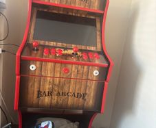 Bar arcade machine