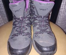 Boots UK5.5