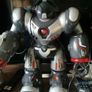 toy robot Image 3