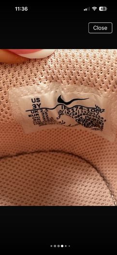 girls dunks size 2.5