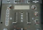 Reloop IQ2 Midi Cross Media Mixer and Flight Case