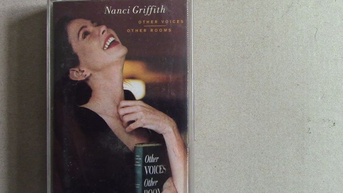 Nanci Griffith - Other Voices, Other Rooms cassette tape