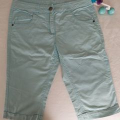 Brand New Knee Size Short + Hair Accessories for Girls