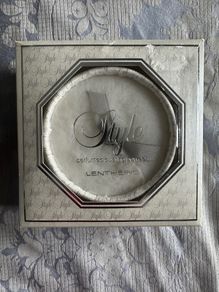 Vintage Lentheric pressed powder