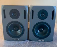 TASCAM VL-A5 Active Monitors