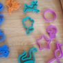 Large collection of cookie cutters Image 8