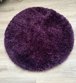 Shaggy Circle Purple Rug 80cm in very good condition