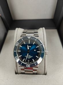 Oris Aquis Calibre 400 Swiss Watch
