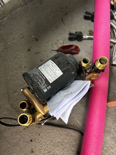 Hot water pump - U.2 bar twin - OPEN TO OFFERS