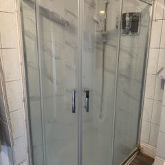 Shower enclosure