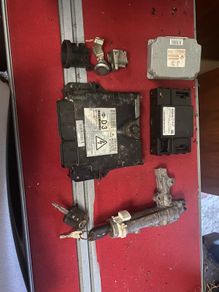 navara lock set Ecu locks etc