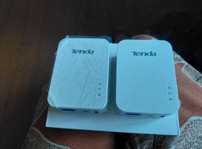 Tenda Adaptor
