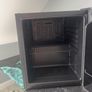 mini fridge Image 3