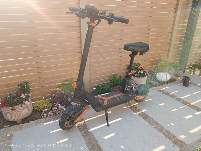 electric scooter