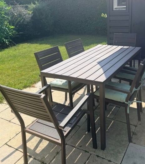 Garden table set