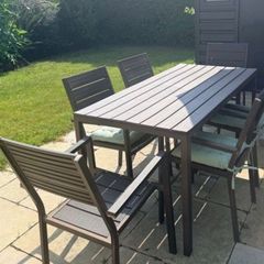 Garden table set
