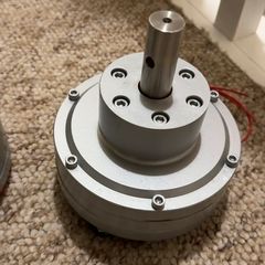 200W Wind generator + Hybrid Wind/Solar Charge Cotroller