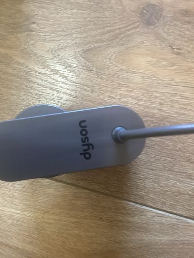 Dyson V7 V8  Charger  Station  And Wal Support