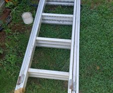 Aluminium ladder