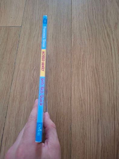 Horrid Henry Gets Rich Quick Book