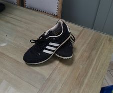 Addodas Running Spikes 5.5