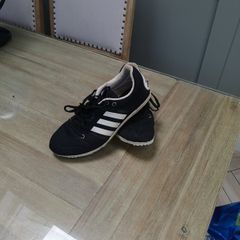 Addodas Running Spikes 5.5
