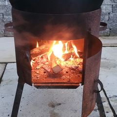 Large kazan cast iron pot with stove and lid