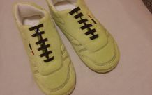 Price drop!!!!!      Mens slippers, size L (11)