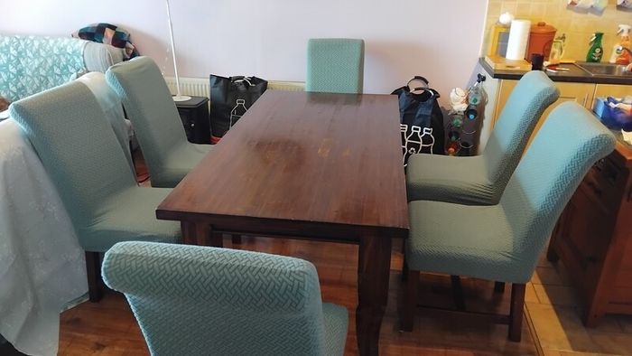 Table and 6 chairs