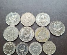 A Lot of 11 coins from Qatar (1990-2020)
