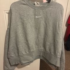 Nike women's sweatshirt