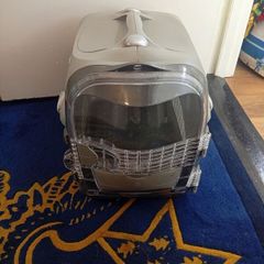 cat carrier