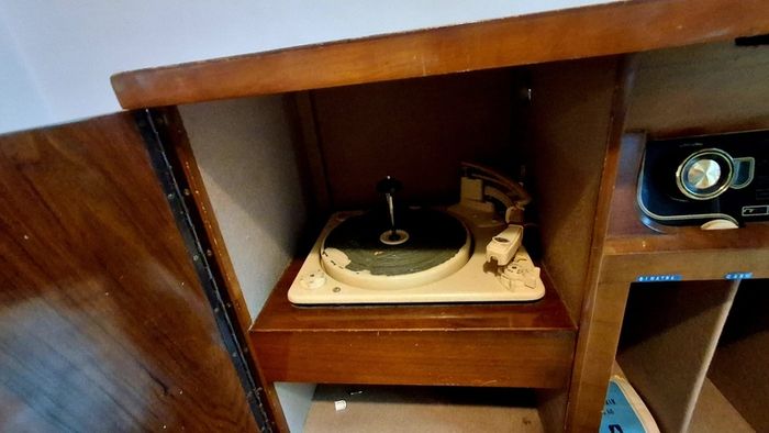 Vintage Stereo 1950's Radiogram Record and Radio Player