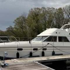 Princess 35
