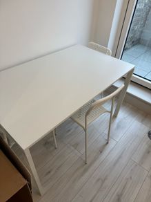 ikea table white + 4 chairs