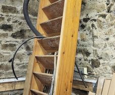 Pine Stairs