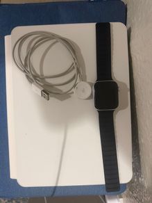 Apple Watch SE Nike 2021