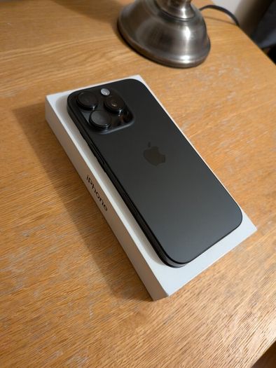 Iphone 16 Pro Titanium Black